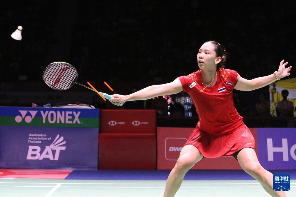 舞台上挑战 舞台上挑战