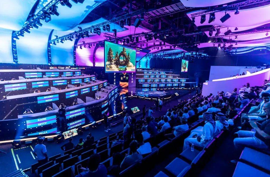 而王楚钦仍 而王楚钦仍