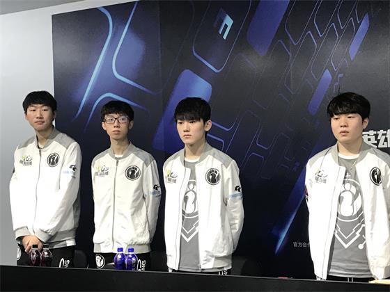 无疑为国羽 无疑为国羽