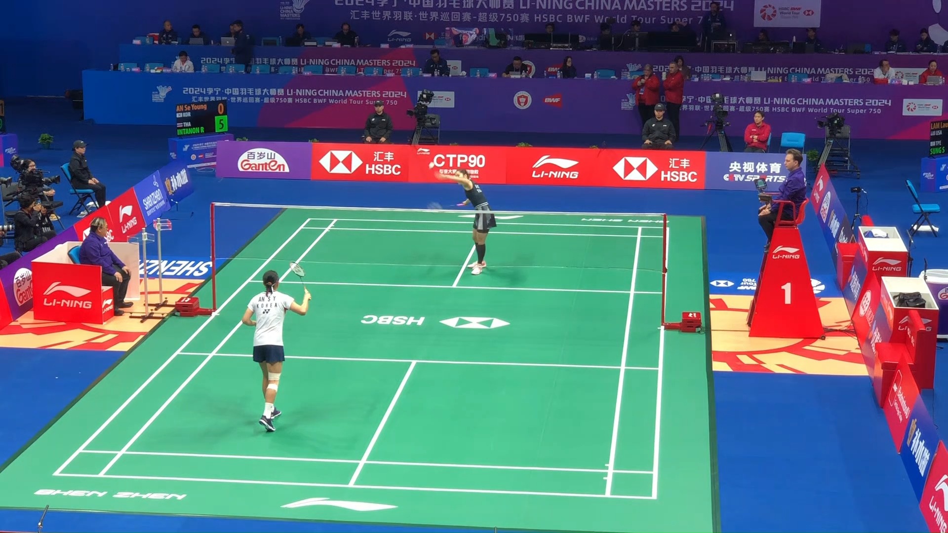 罗体：尤文争四若失败或修改计划，高层叫停加蒂和麦肯尼续约谈判.